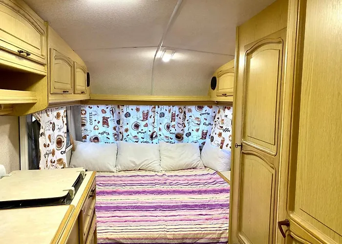 Sunny House Caravans *