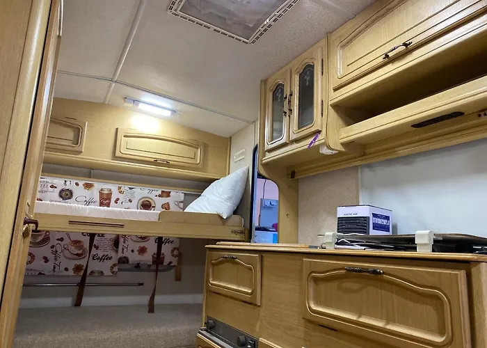 Sunny House Caravans *