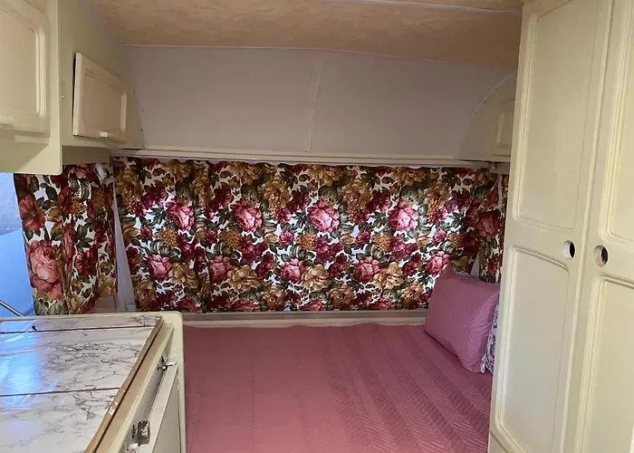 Sunny House Caravans * Sozopol